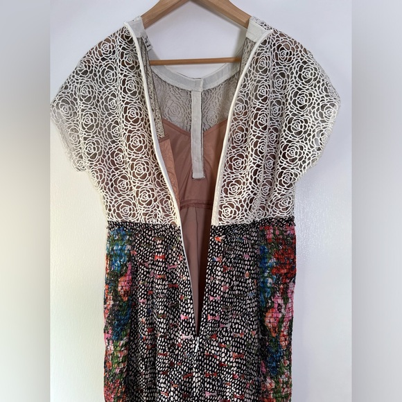 Beguile by Byron Lars Lace Study Sheath Dress Sz 6 Button Front Ivory Black Pink - Picture 12 of 13